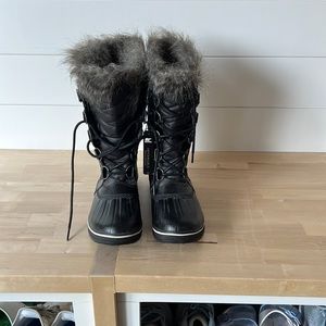 Sorel women’s Torino size 8 NWT